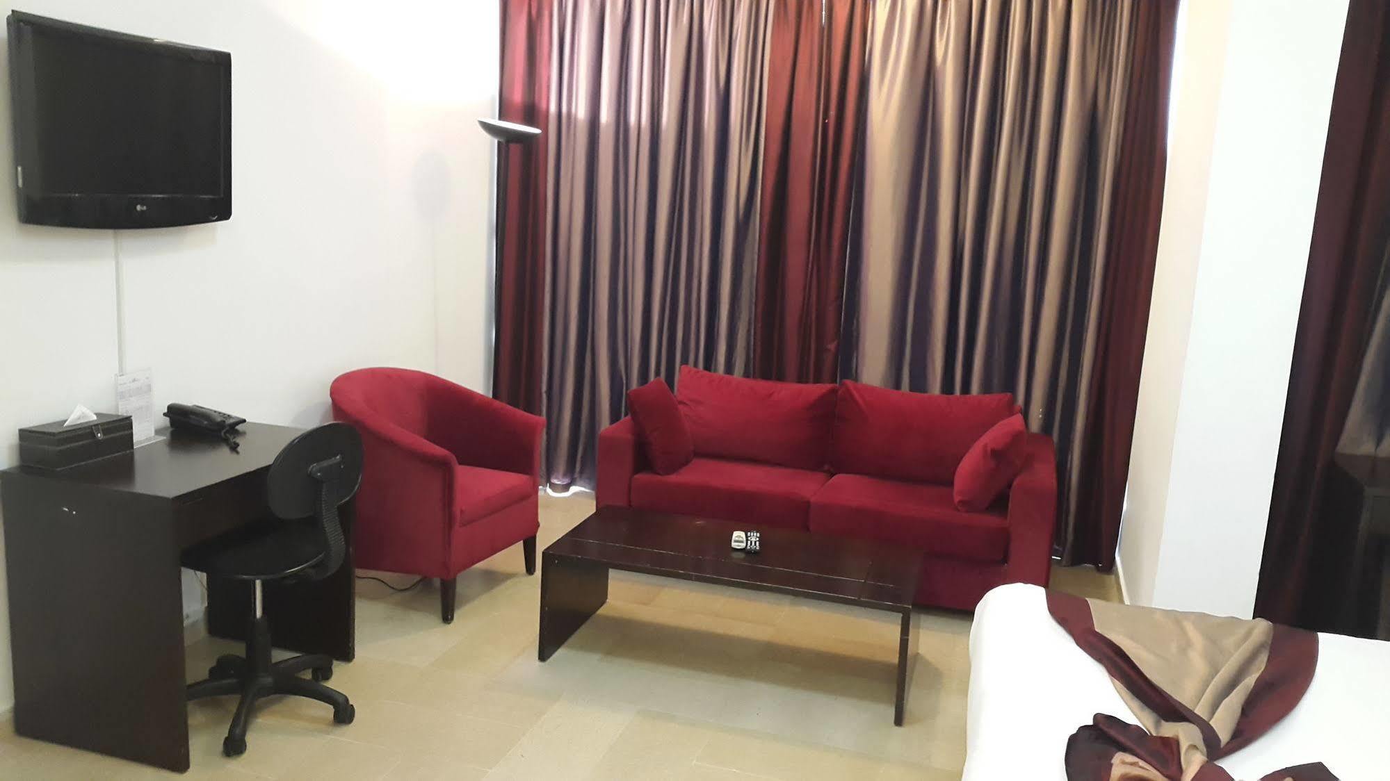 Bliss 3000 Furnished Studios بيروت المظهر الخارجي الصورة